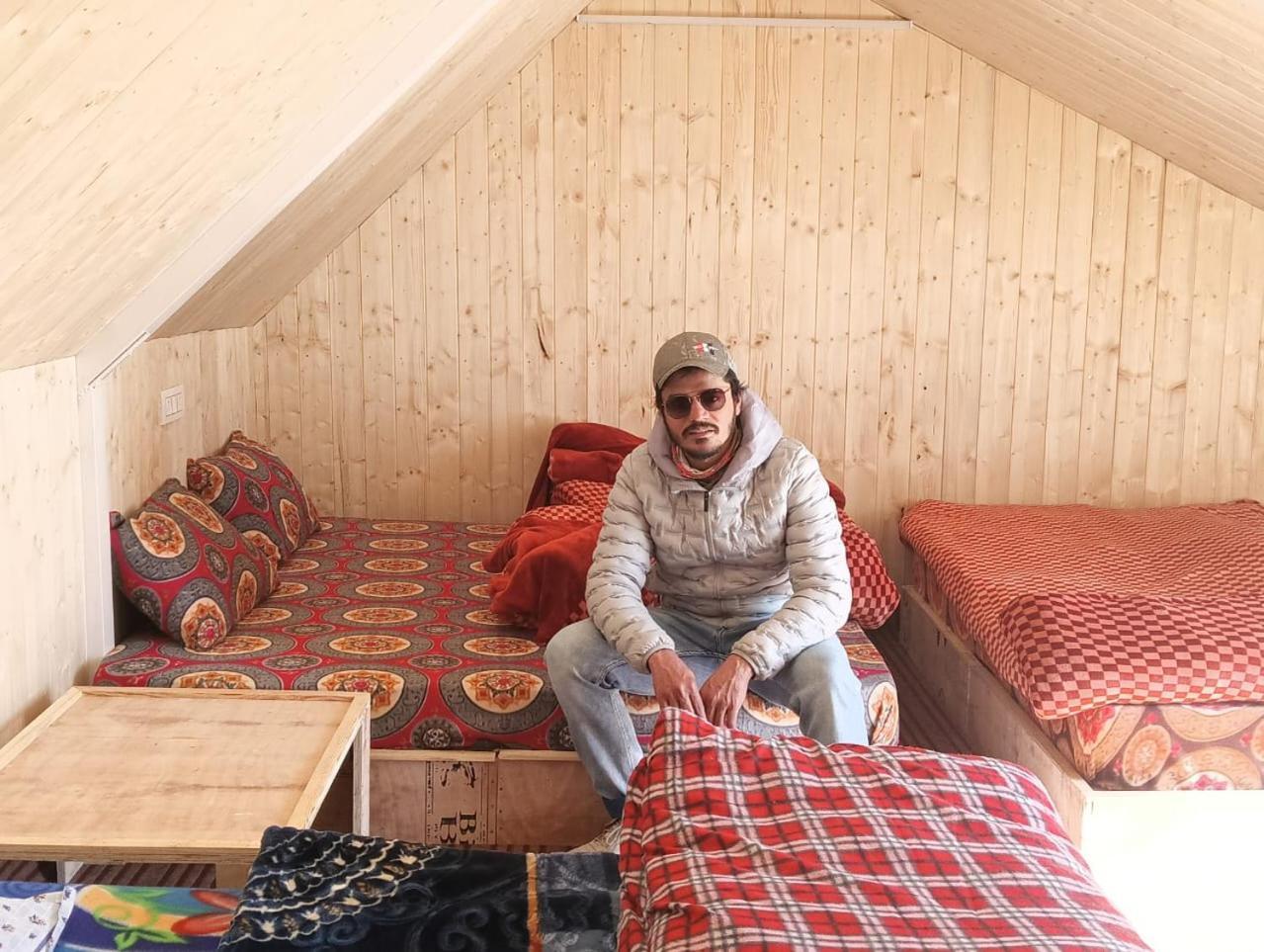 Hotel Himalayanbuddhaadventureaulicamp à Joshīmath Extérieur photo